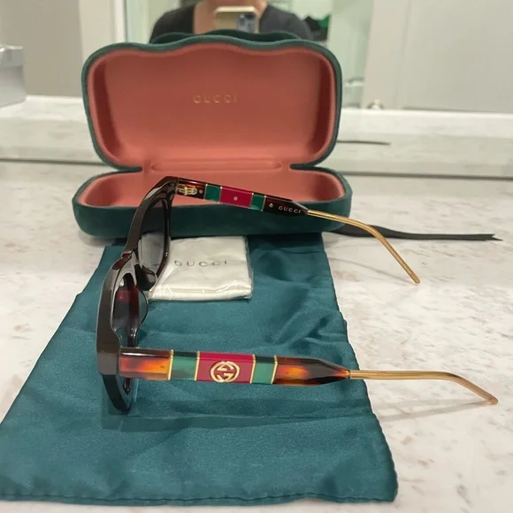 Gucci GG0598S 002 Sunglasses Women's Havana/Blue Lenses *Authentic*looks new - Picture 3 of 6